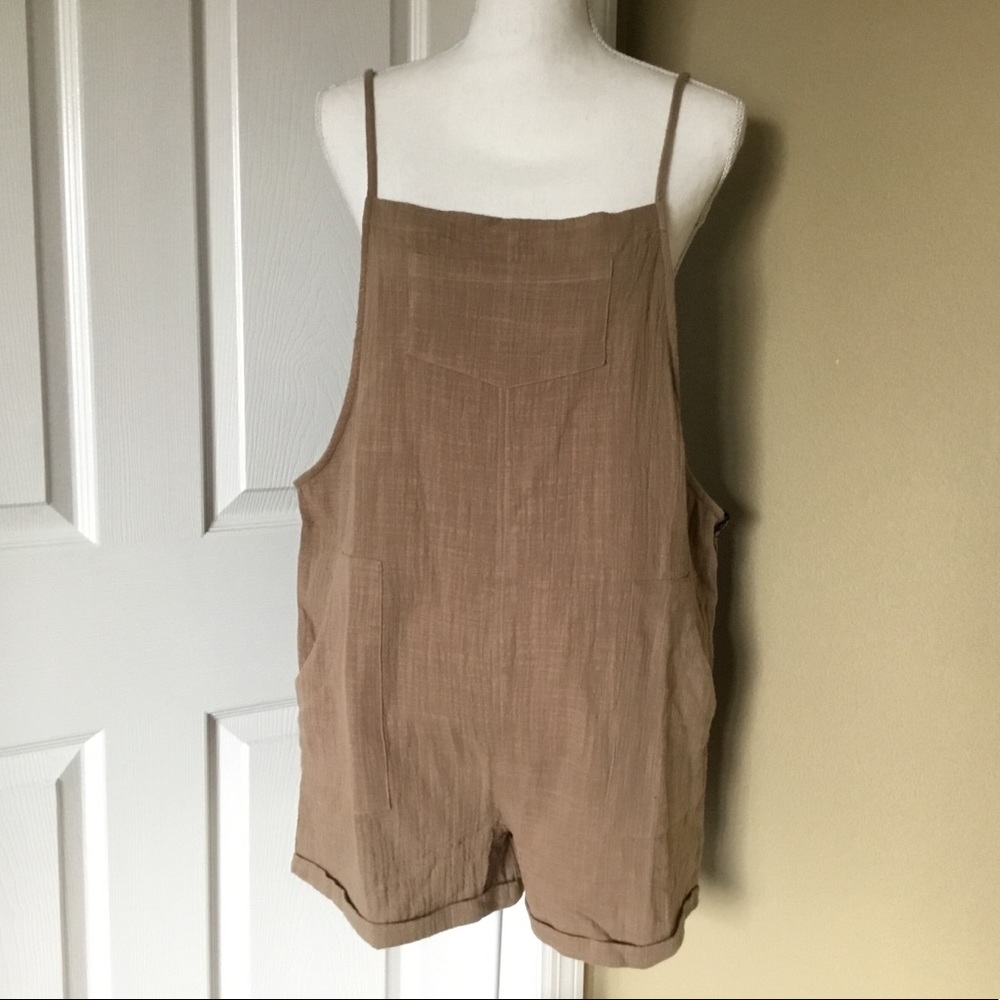 🌟 Short Overall - Picture 7 of 8